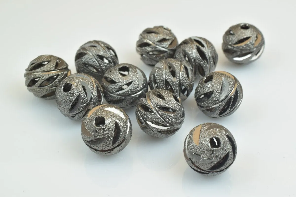 100 PCs Gun Metal Plated Black Carved Round Beads 6mm/8mm/10mm Diamond Cut For Jewelry Making