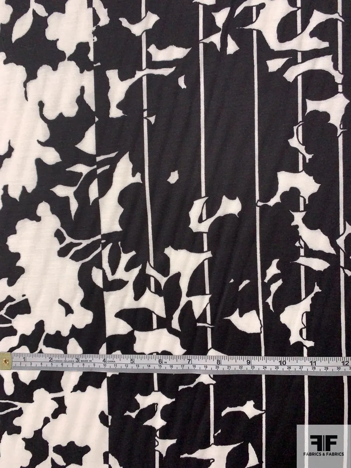 Abstract Double Border Pattern Stretch Cotton-Rayon Poplin - Black / White