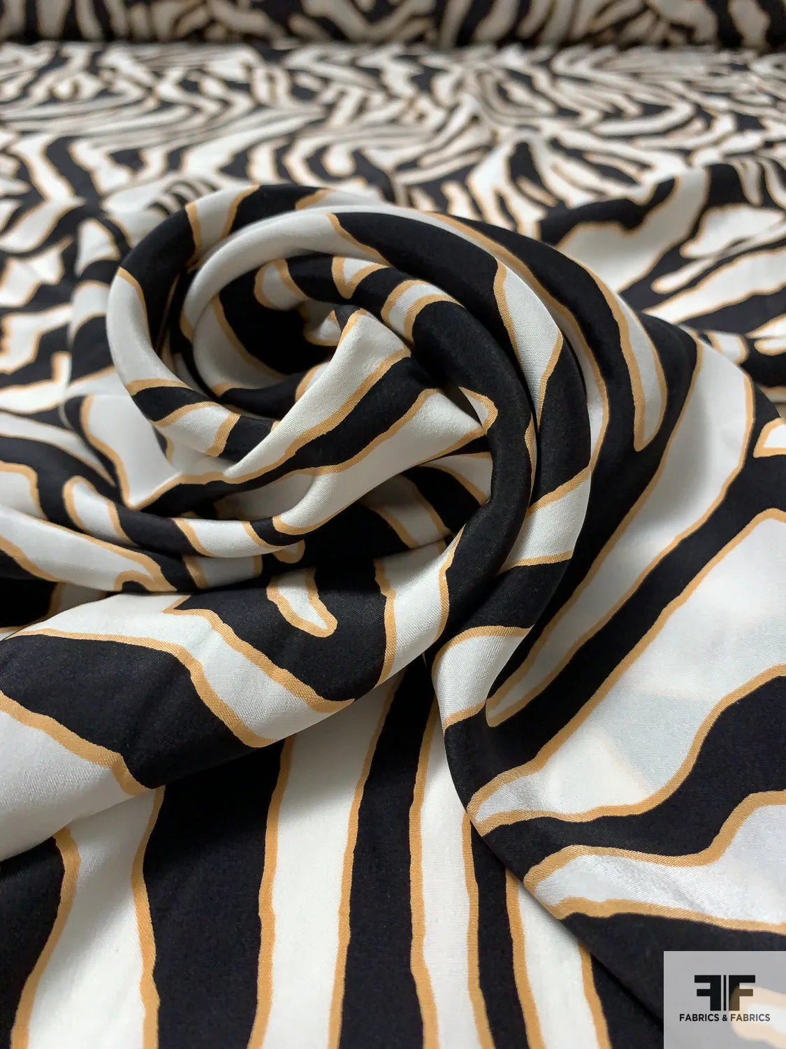 Animal Pattern Matte-Side Printed Silk Charmeuse - Black / Off-White / Nude