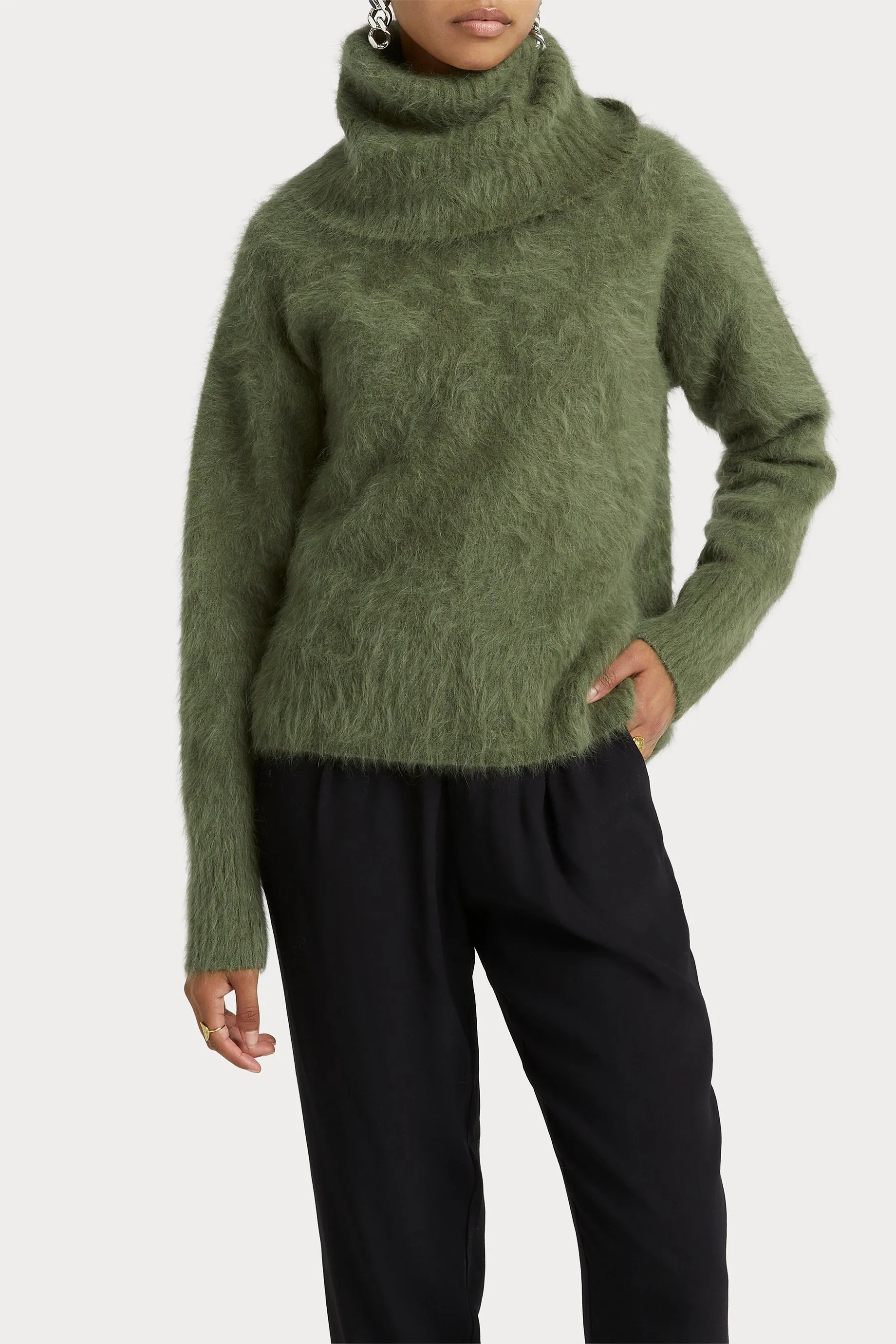 Antalya ROLL NECK - Olive