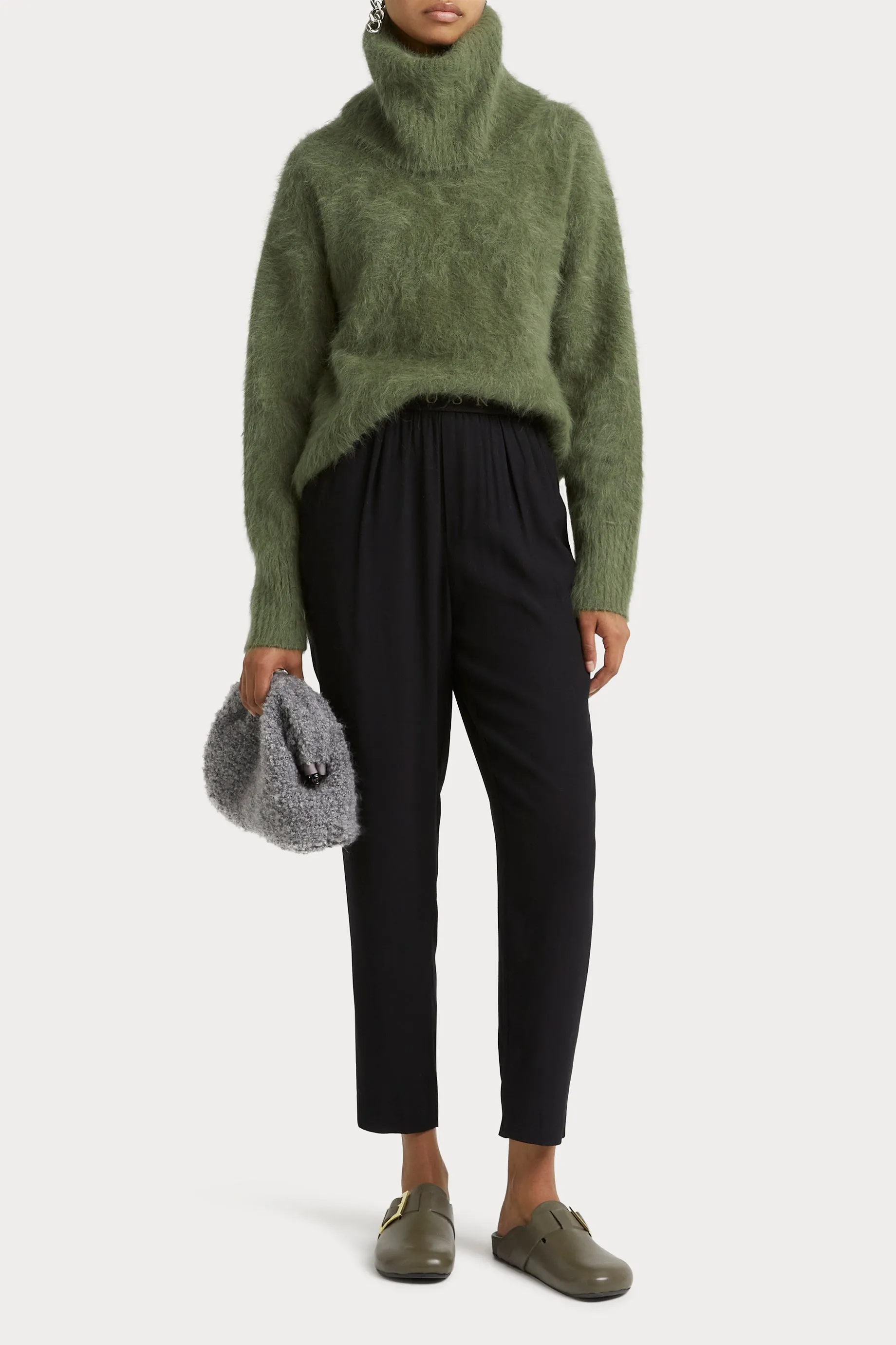 Antalya ROLL NECK - Olive
