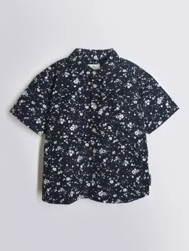 Classic Unisex Black Floral Cotton Half-Sleeve Shirt