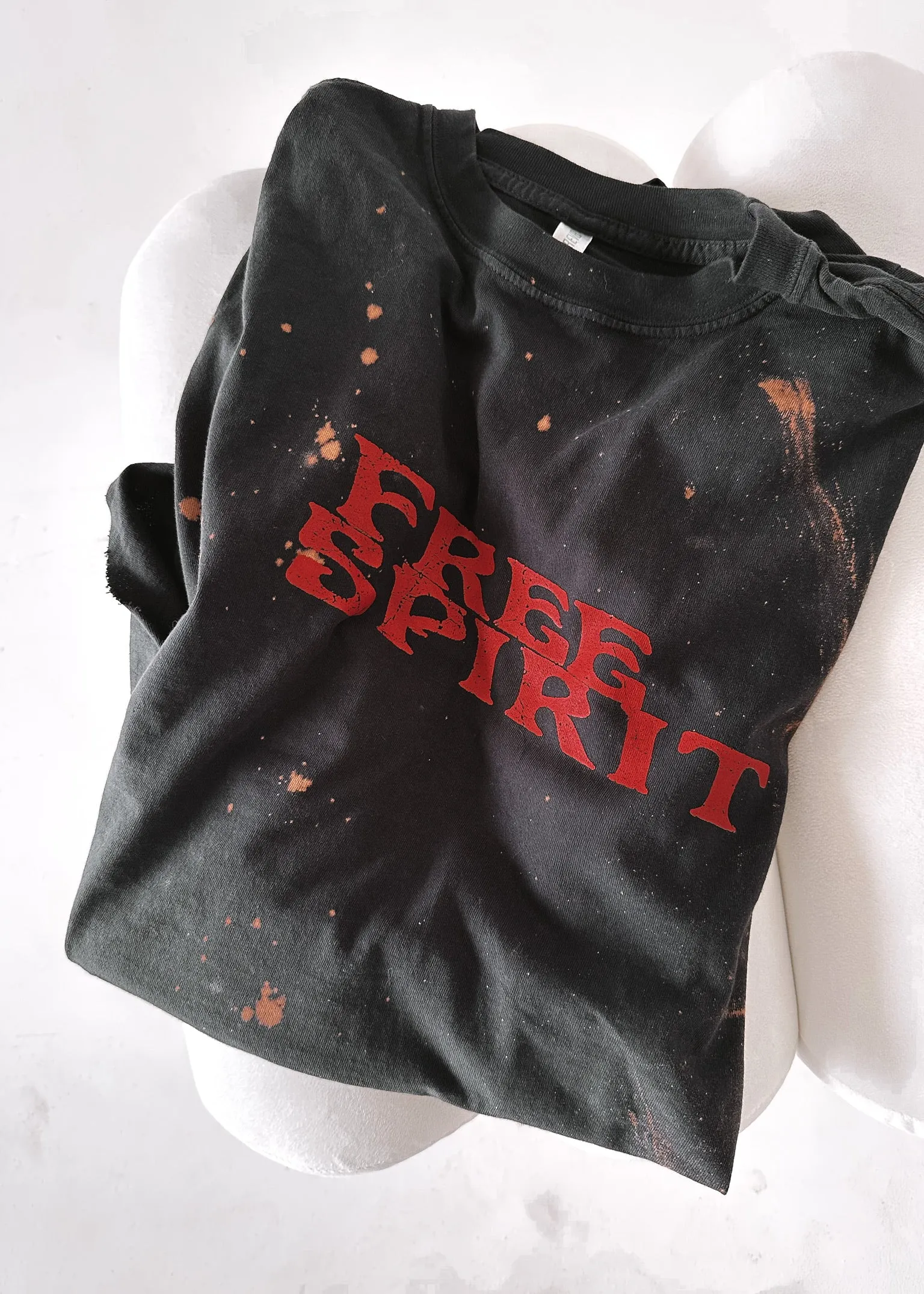 FREE SPIRIT BLEACHED OUT SIDE SLIT TEE